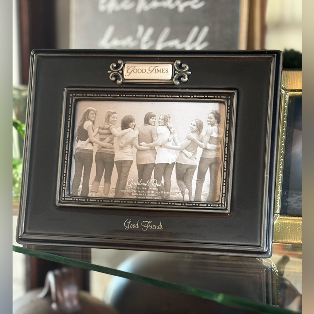 Grasslands Road Ceramic Black Photo Frame. Good Times Good Friends | 7.5”x9.25”